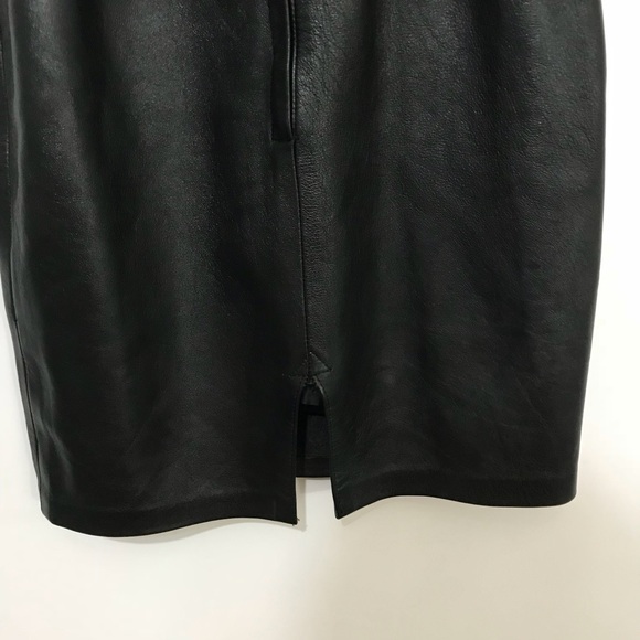 Vintage leather skirt - Picture 3 of 6